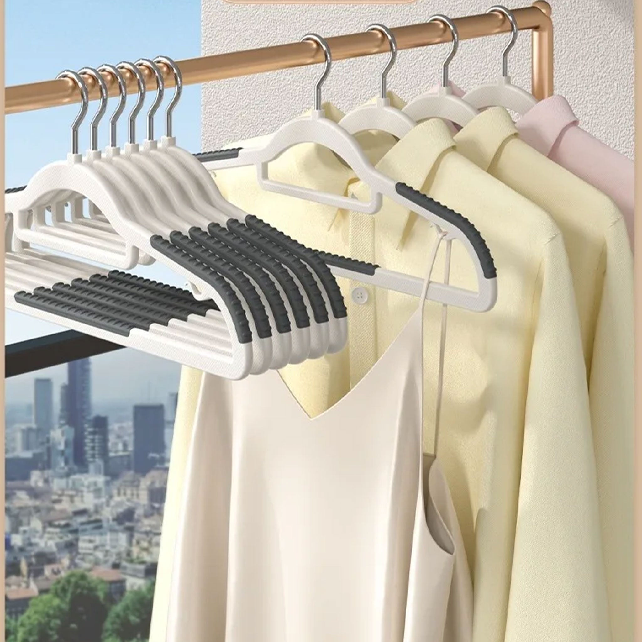 "10-Piece Non-Slip Clothes Hanger Set – No-Trace Storage Solution"