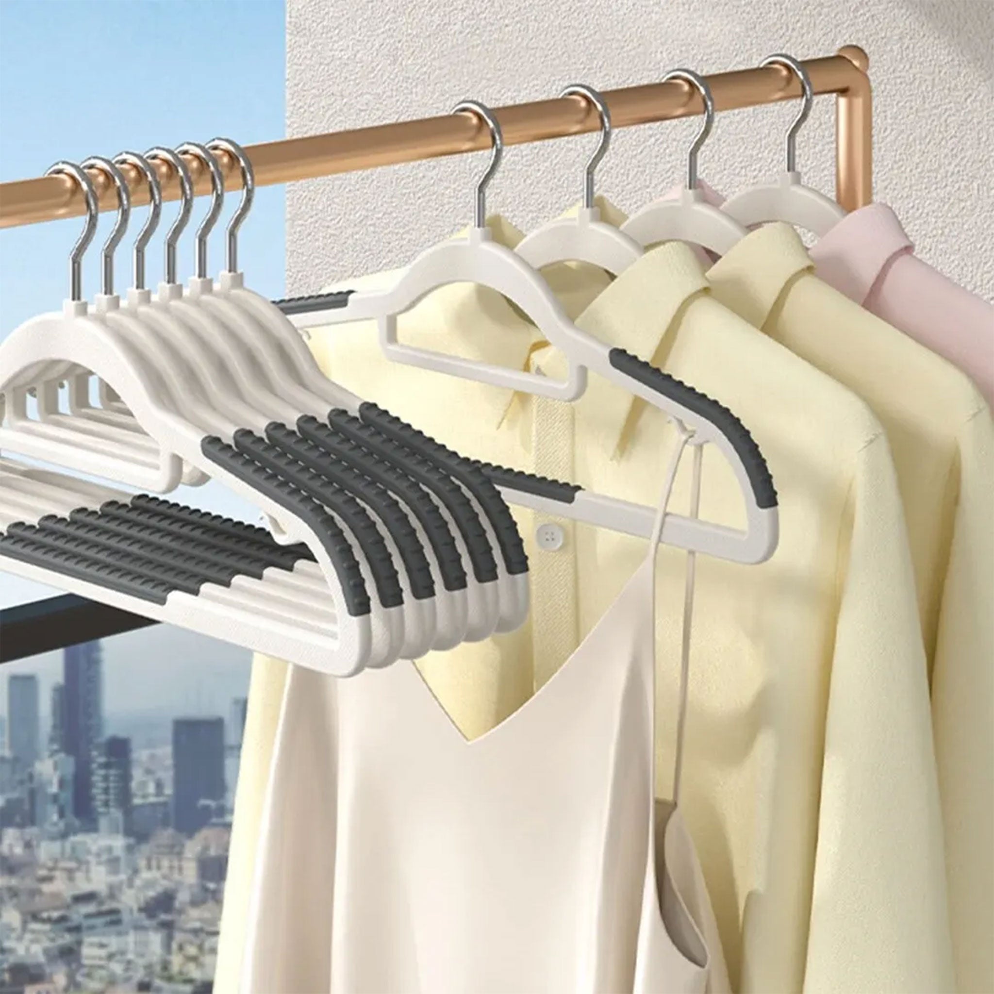 "10-Piece Non-Slip Clothes Hanger Set – No-Trace Storage Solution"