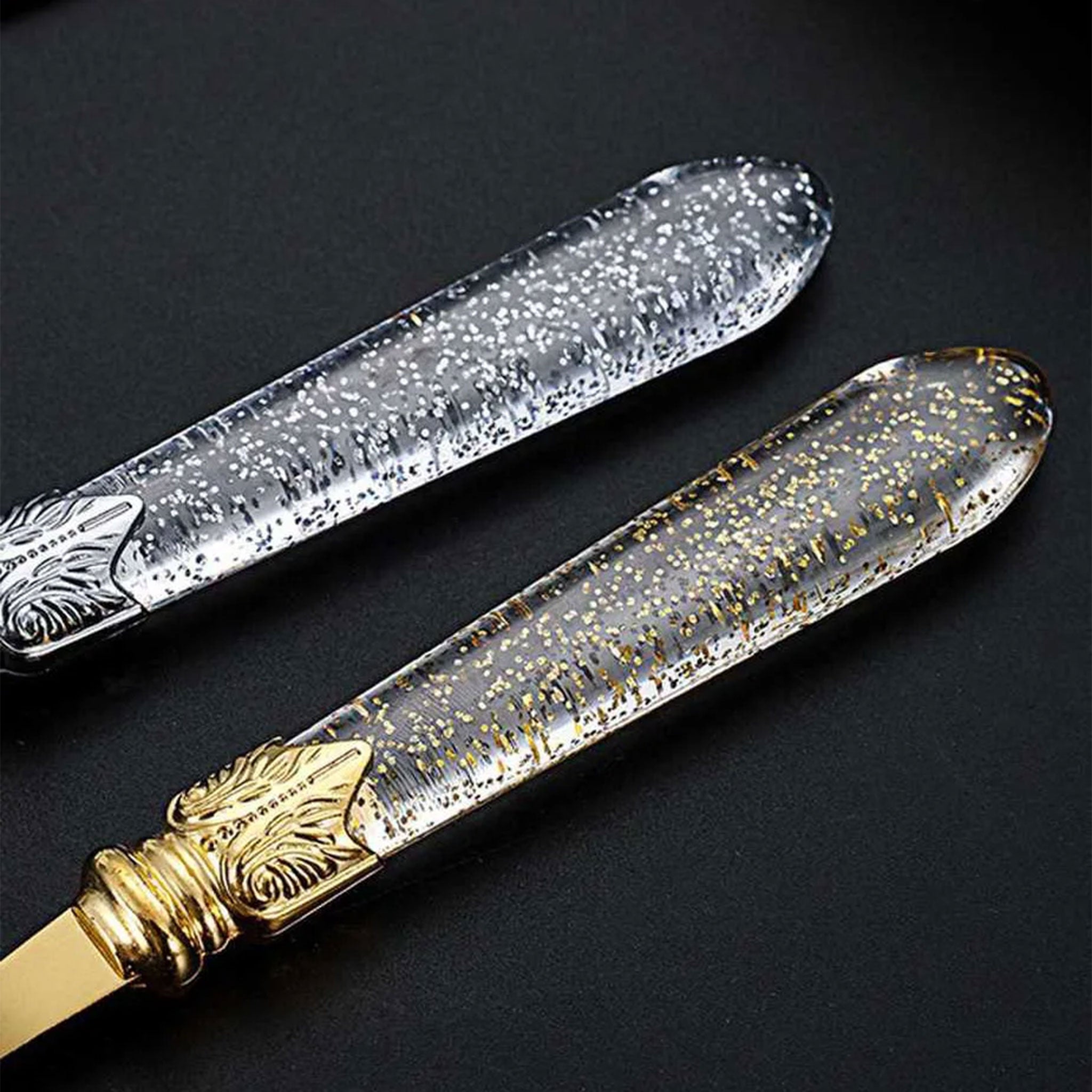 12-Piece Silver & Gold Cutlery Gift Set – Knives, Forks & Spoons