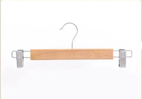 1pcs Extra-Wide Seamless Solid Wood and Metal Hook Wooden Hangers with Notches Non-slip for Clothes Shelf Rack