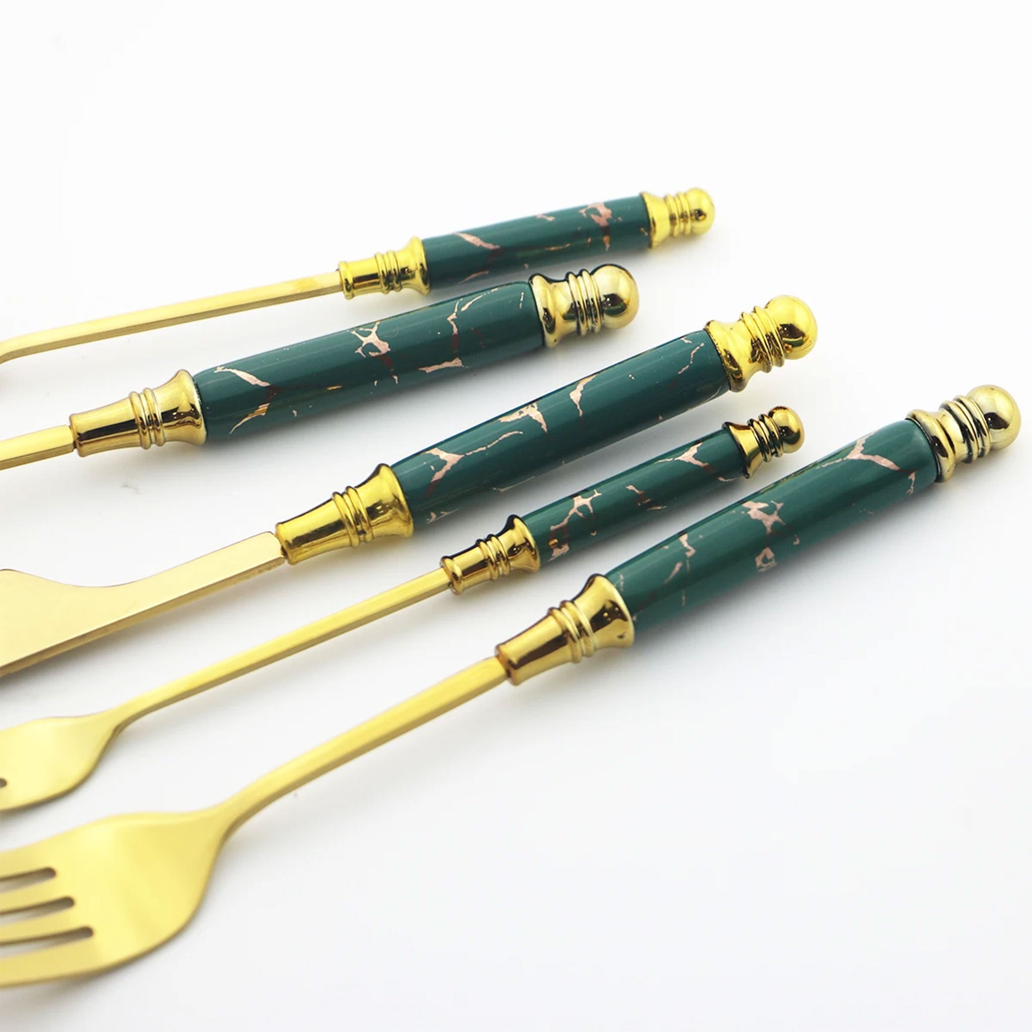 24-Piece Stainless Steel Cutlery Set – White & Gold Ceramic Handle
