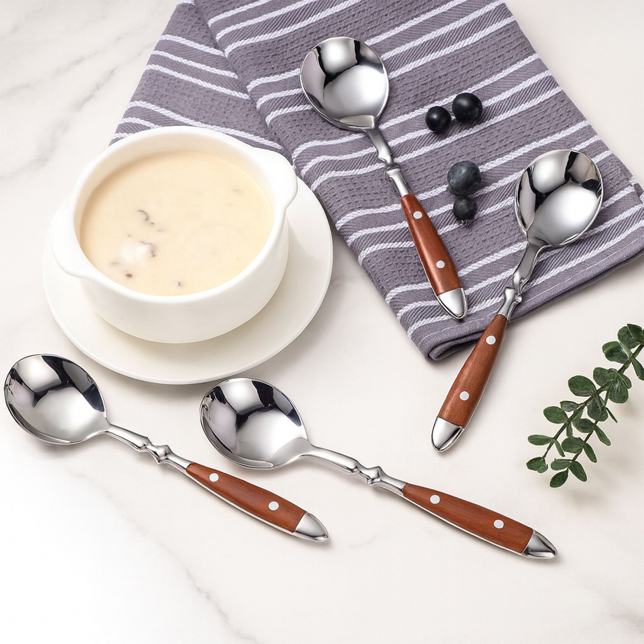 4Pcs Stainless Steel Soup Spoons with Bakelite Handle