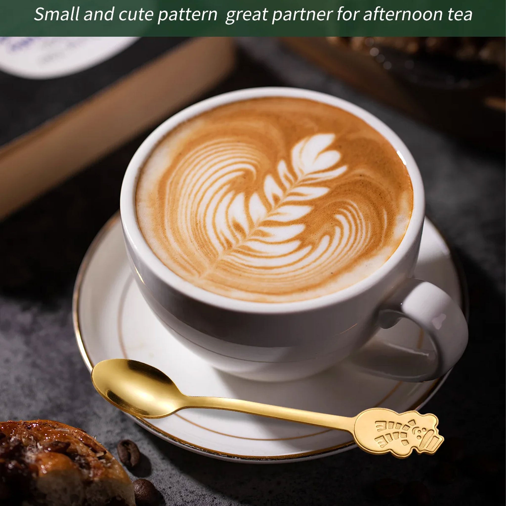 4pcs Christmas Coffee Spoons – Gold/Silver Gift Set