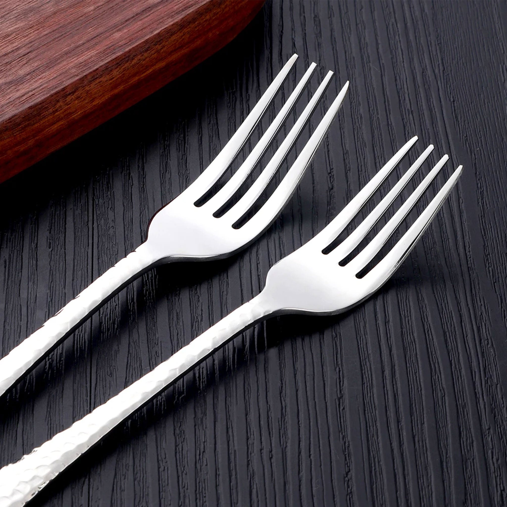5-Piece Stainless Steel Hammered Cutlery Set – Fork, Knife & Spoon