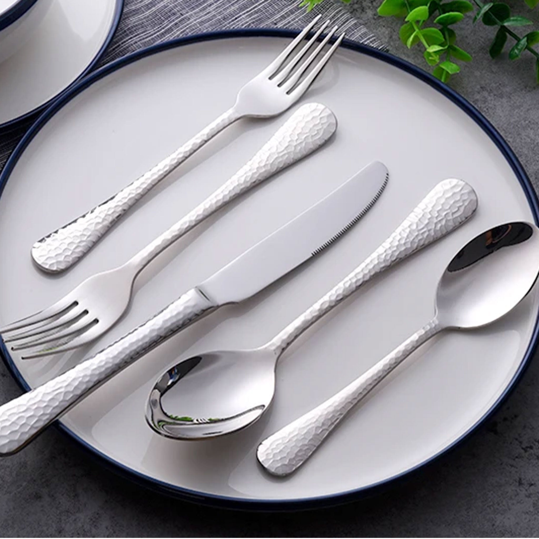 5-Piece Stainless Steel Hammered Cutlery Set – Fork, Knife & Spoon