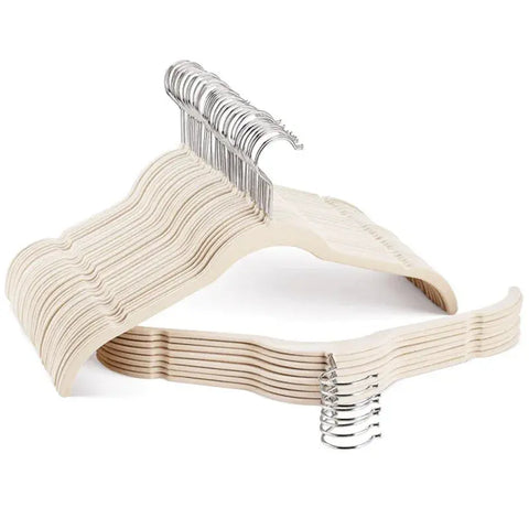 50PCS Flocking hangers for women's clothing are non slip,non marking,sturdy,and space saving