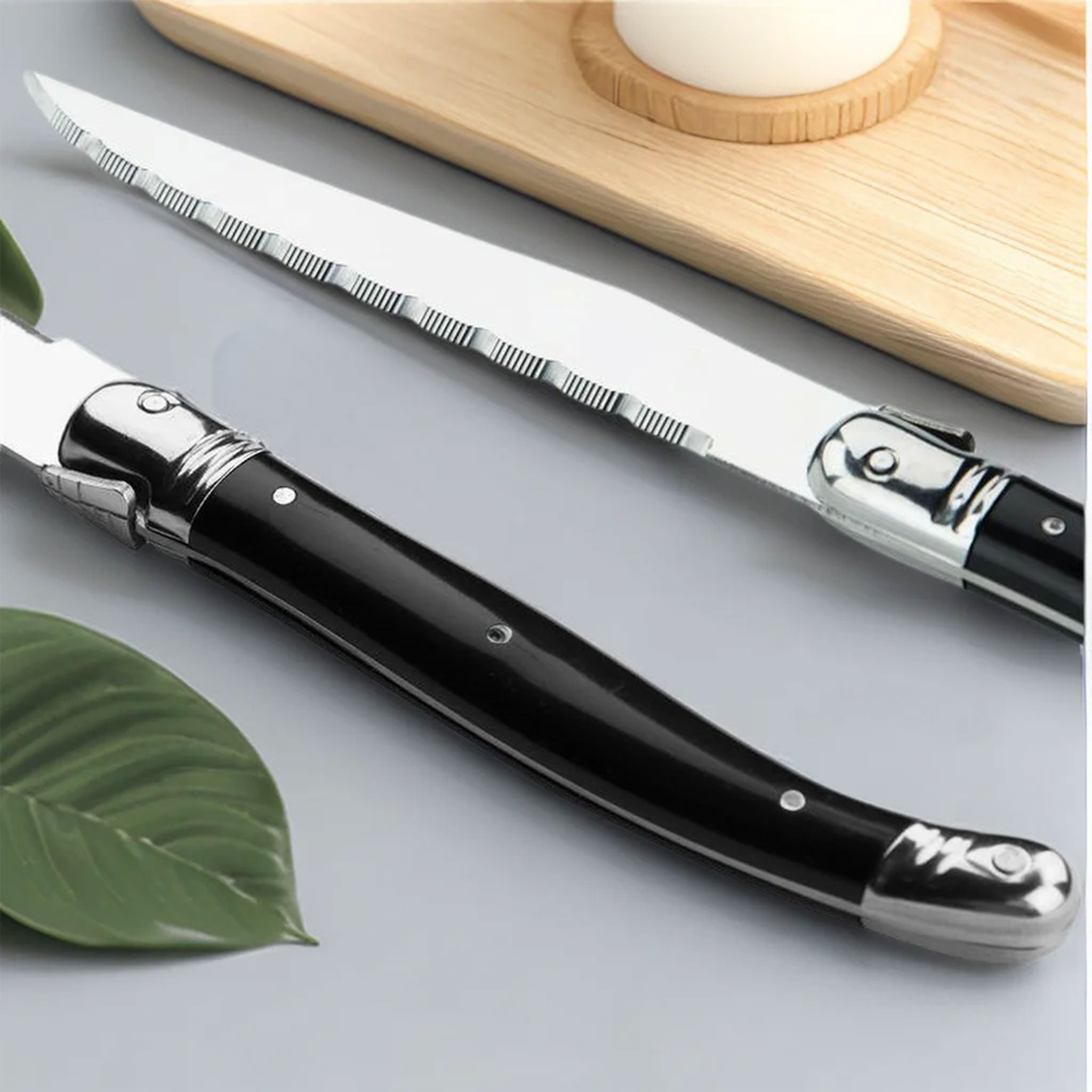 9-Inch Laguiole Serrated Steak Knife Set – Triple Rivet Ergonomic Handle (1/4/6/8 Pcs)