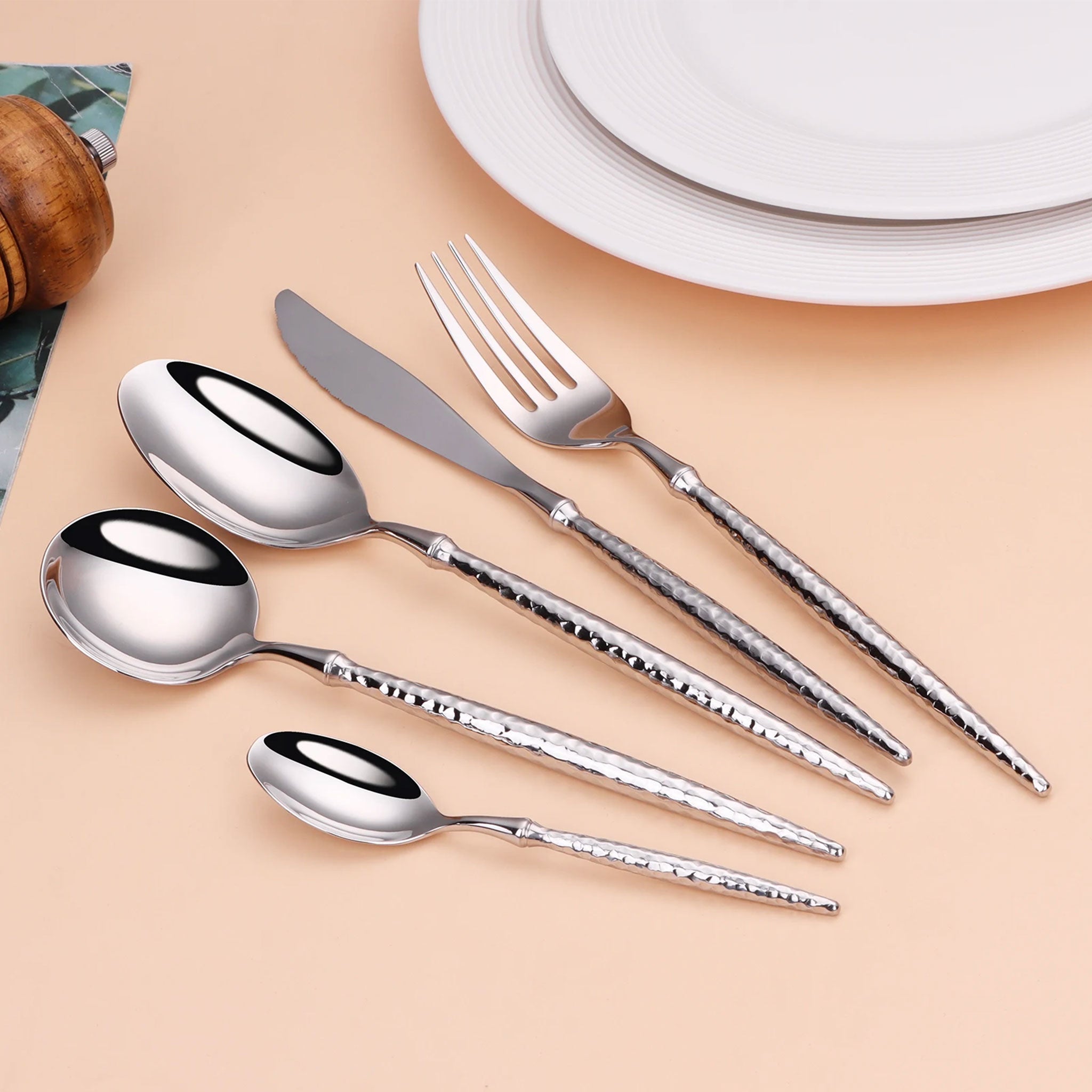 Gold & Silver Stainless Steel Cutlery Set – 16/20/24pcs Hammered Handle