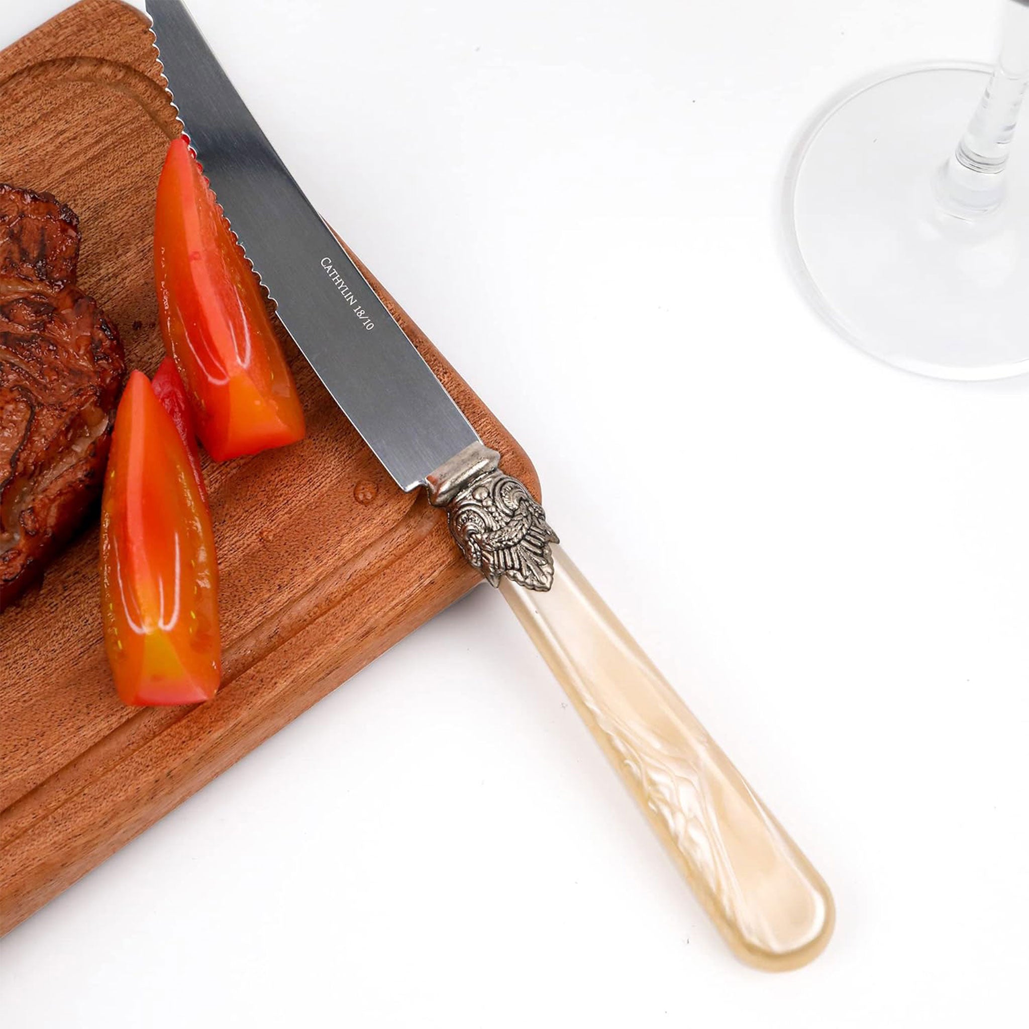 High-Quality Stainless Steel Serrated Steak Knife