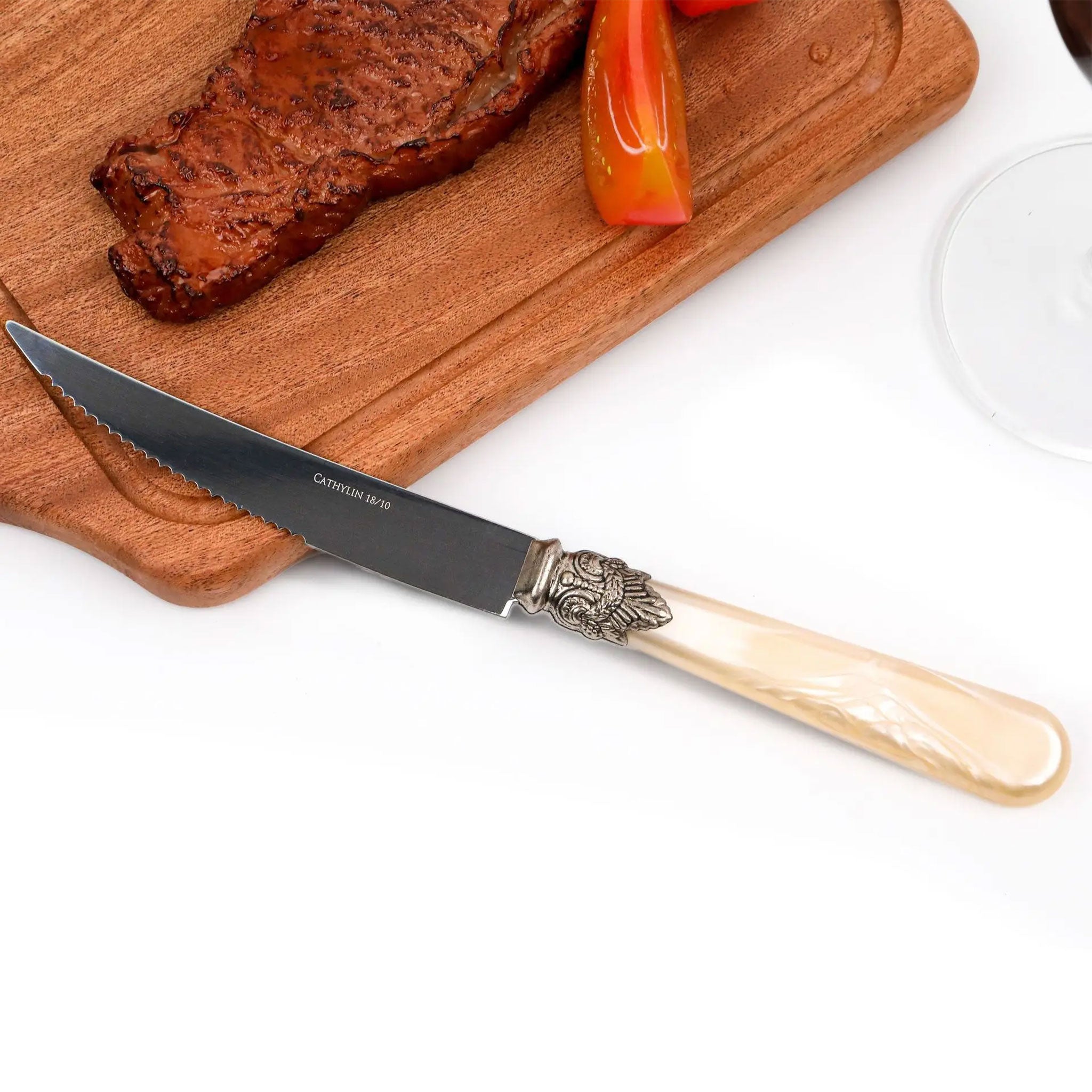 High-Quality Stainless Steel Serrated Steak Knife