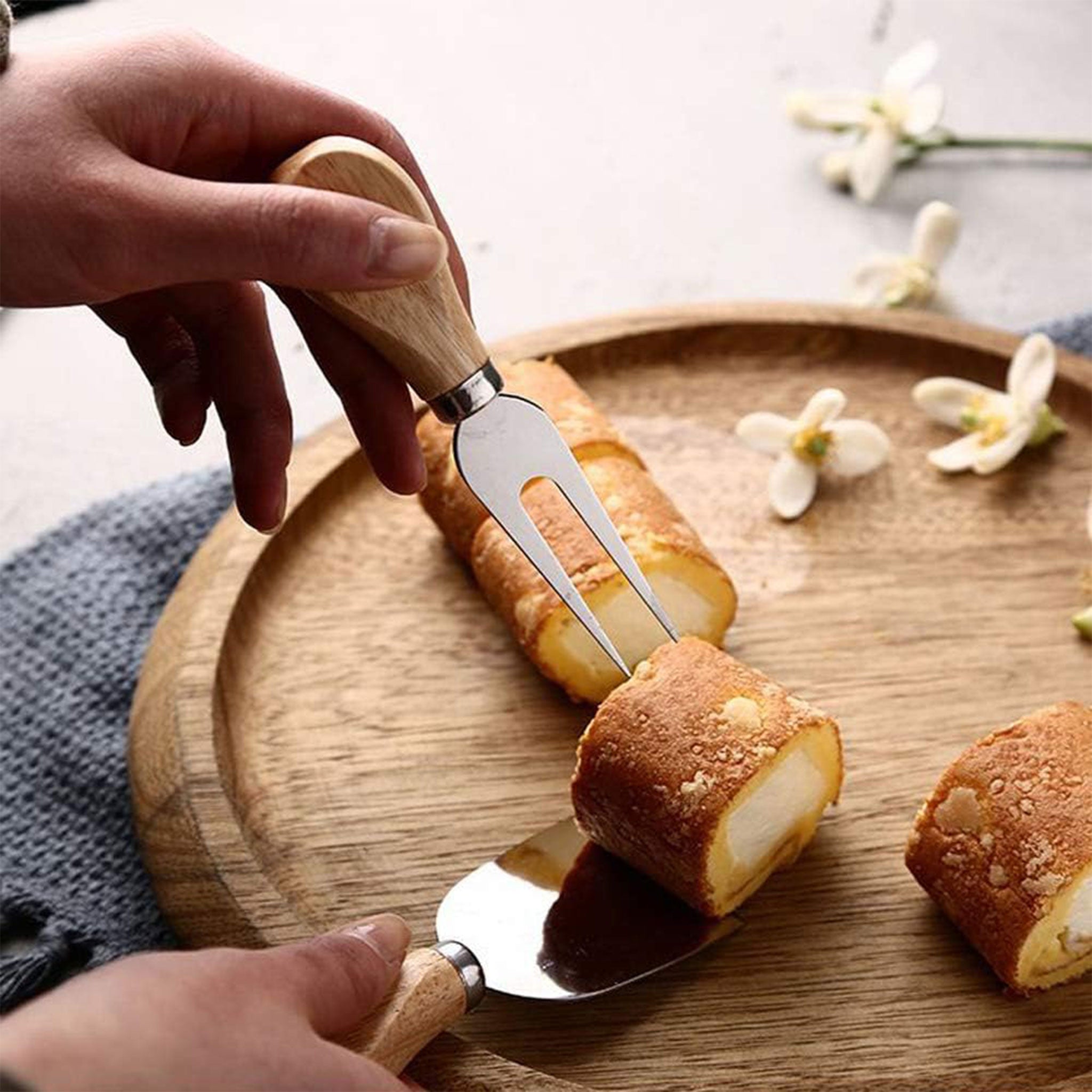 KEEMAKE 3PCS Stainless Steel Cheese Knife Set with Bamboo Handles