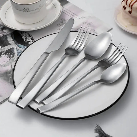 Matte Silver Flatware Set Silver Square Handle Western Cutlery Sets Stainless Steel Tableware Silverware Kitchen Dinner Cutlery wiktra