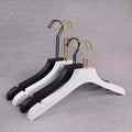 New Material Imitation Wood Grain Plastic Clothes Rack Shops Selling Wedding Dress Anti Slip Display Hangers Wardrobe Storage wiktra