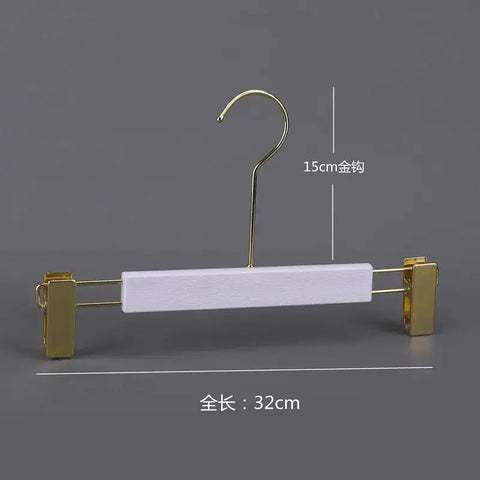 New Material Imitation Wood Grain Plastic Clothes Rack Shops Selling Wedding Dress Anti Slip Display Hangers Wardrobe Storage