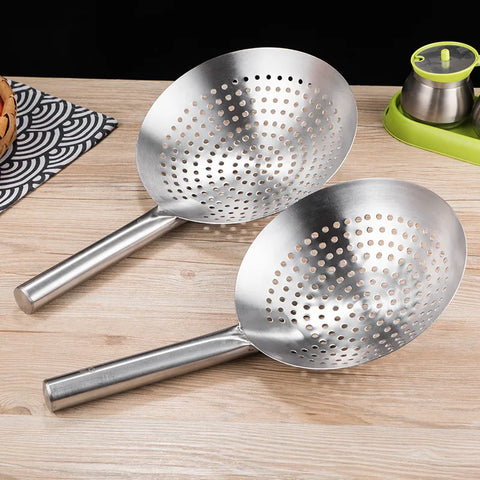 Stainless Steel Long Handle Colander Kitchen Tools Creative Scoop Strainer Large Oil Flour Noodle Dumplings Sieve Skimmer Mesh