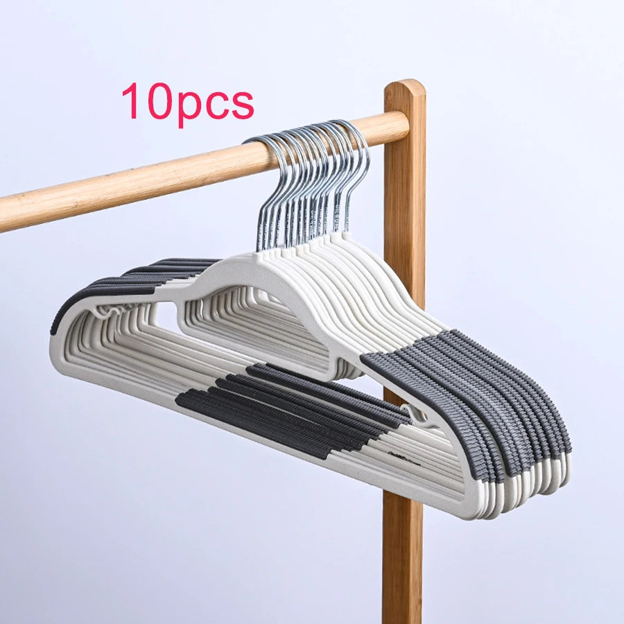10/20/30pcs plastic coat hanger, non-slip super thin space-saving suit hanger pants hanger, sturdy and durable, with 360° hooks