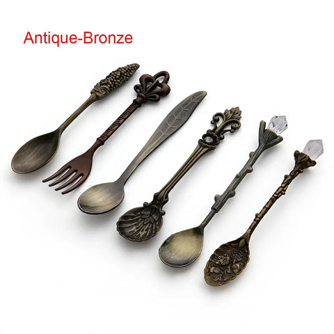 6pcs Vintage Spoons Fork Mini Royal Style Metal Gold Carved Coffee Snacks Fruit Prikkers Dessert Fork Kitchen Tool Teaspoon 1set