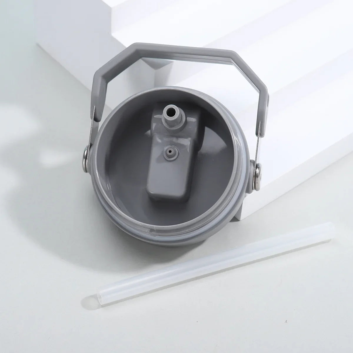 Large Capacity Stainless Steel Vacuum Insulated Thermos with Straw Portable High Aesthetic Value Handheld Car Cup Ice King