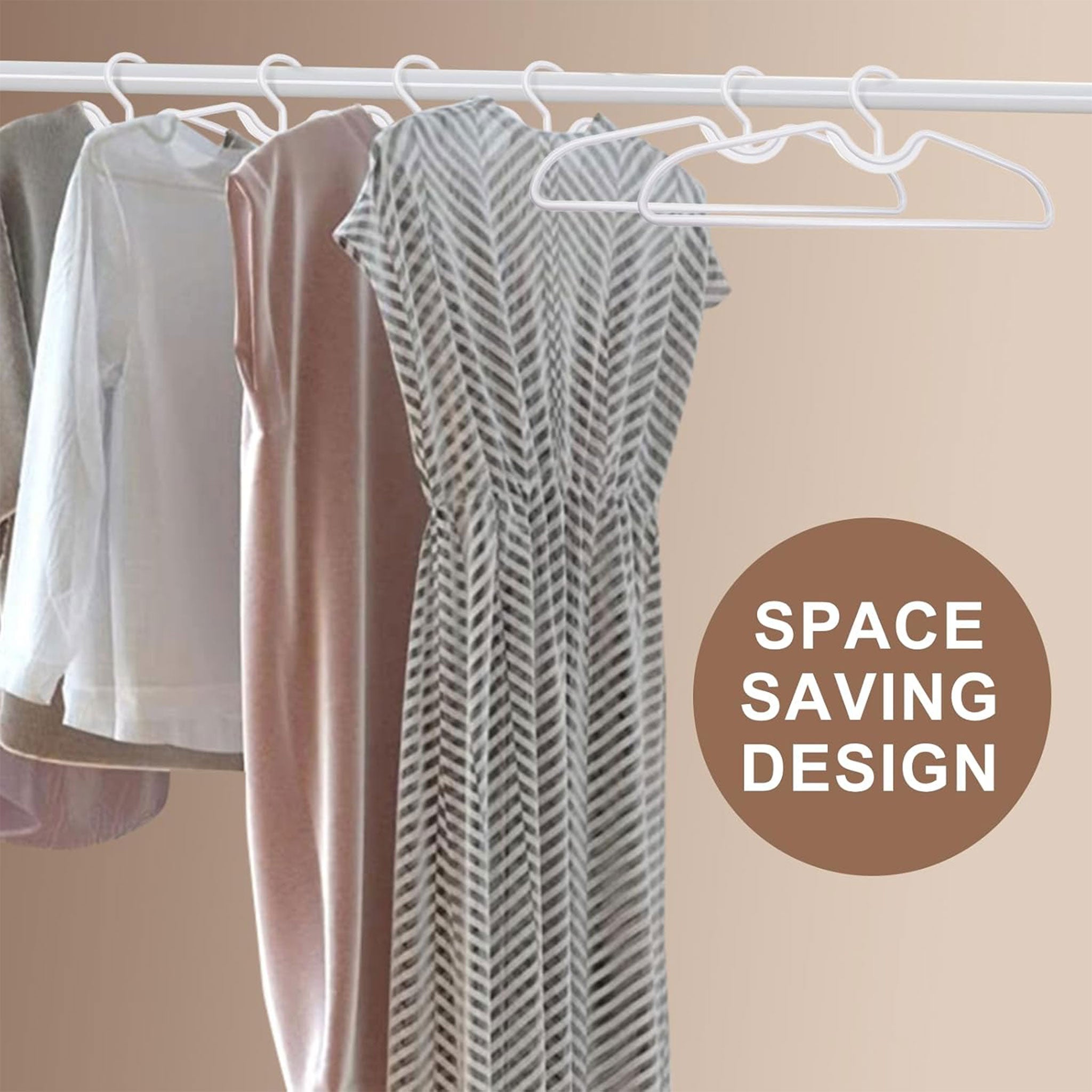 "Short Neck Anti-Slip Plastic Hanger Set – Space-Saving Design"