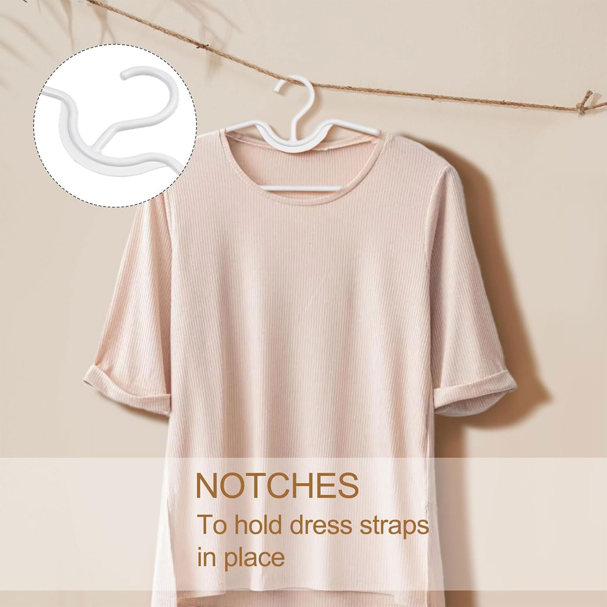 "Short Neck Anti-Slip Plastic Hanger Set – Space-Saving Design"
