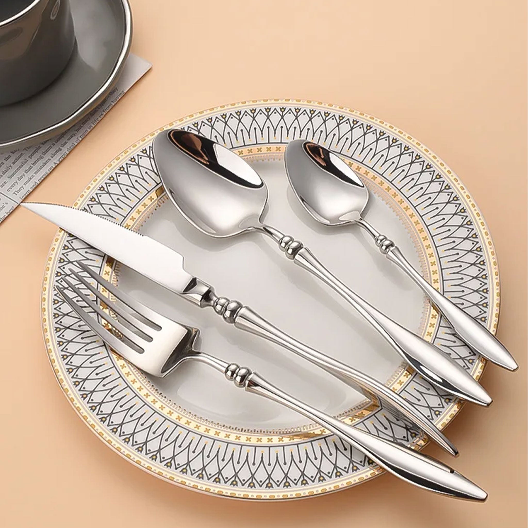 Stainless Steel Western Tableware Set – Steak Knife, Fork & Spoon