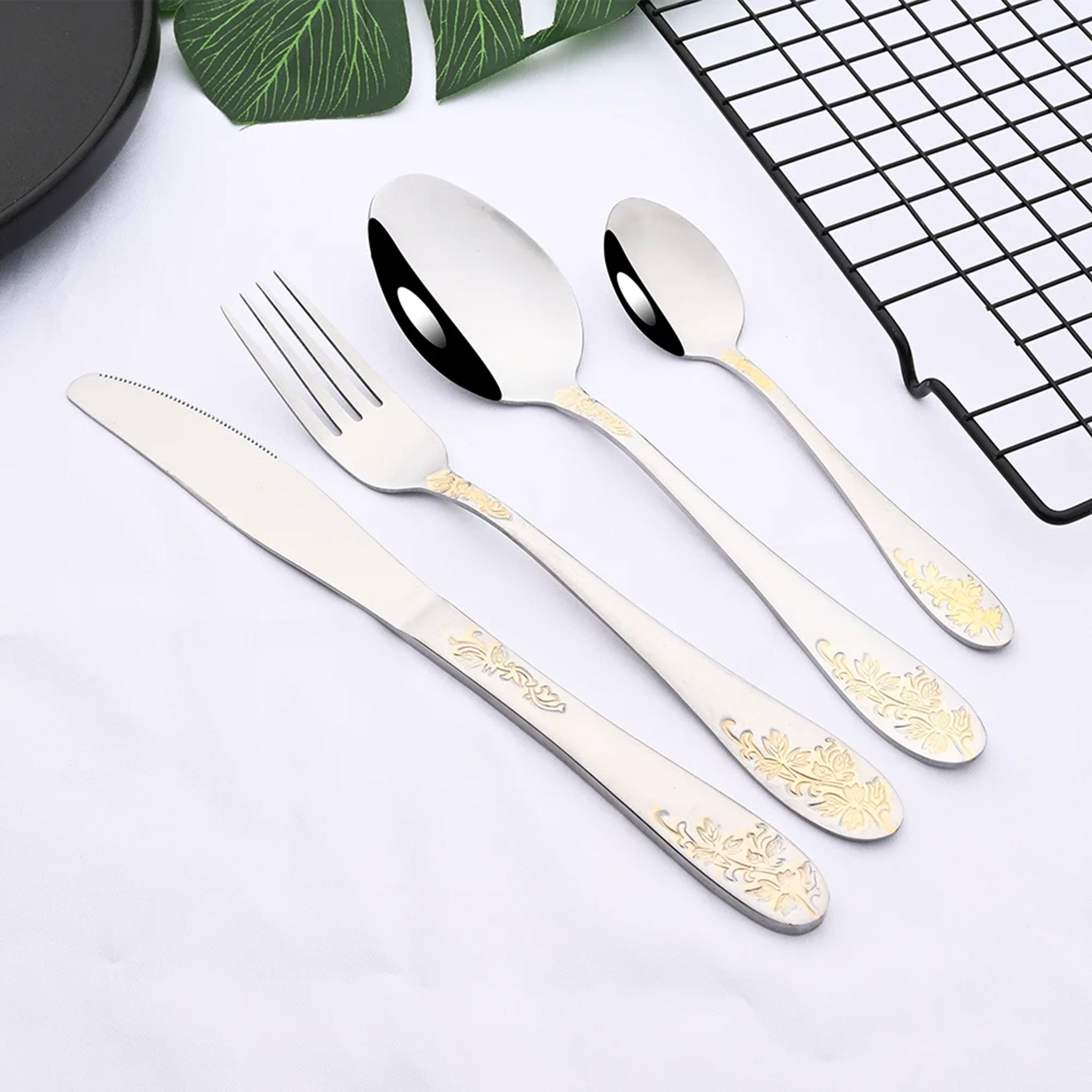 Vintage Gold Flatware Cutlery Set – 8/32pcs Engraved Dinnerware