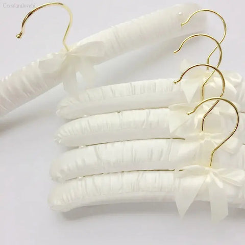 White Beige Sponge Padded Hanger With Hook Silk Satin Fabric Clothes Hangers Clothes Pin Sew Buttons Anti-Slip Wedding Dress wiktra